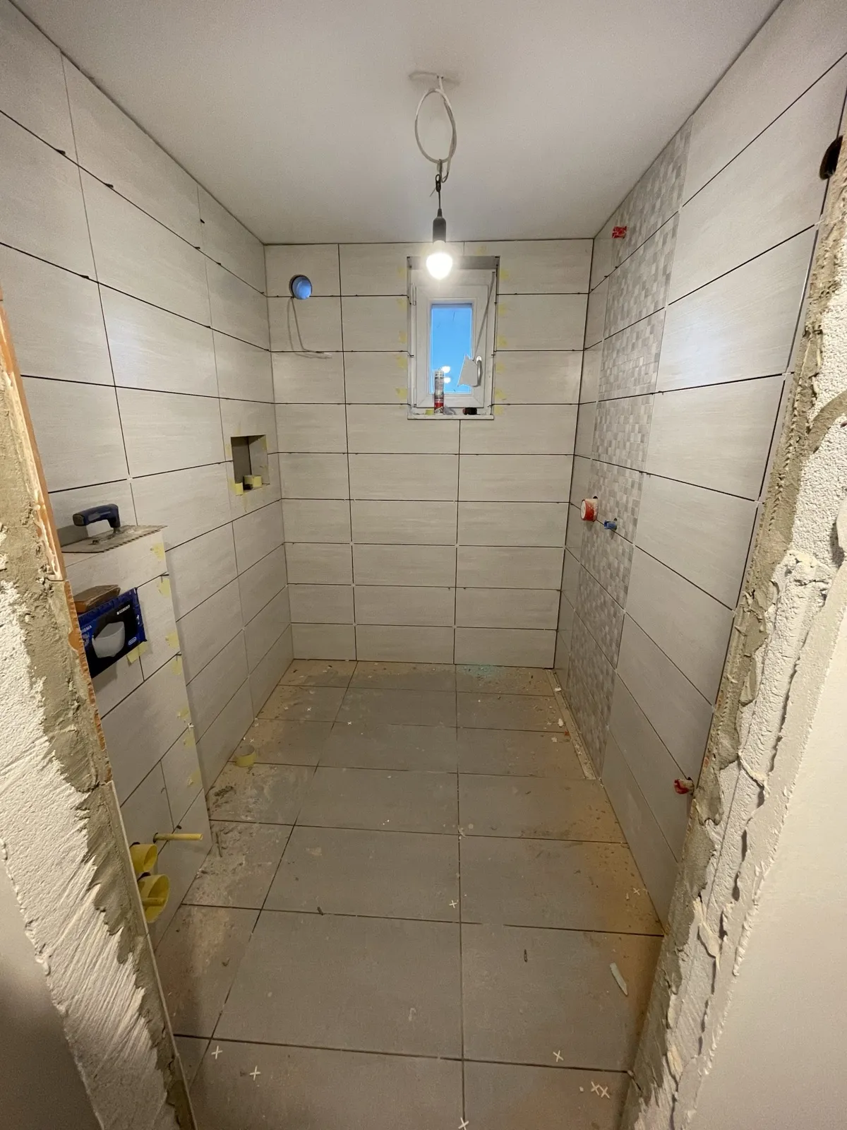 Kopalnica – prenova – Polkletno stanovanje Ljubljana
